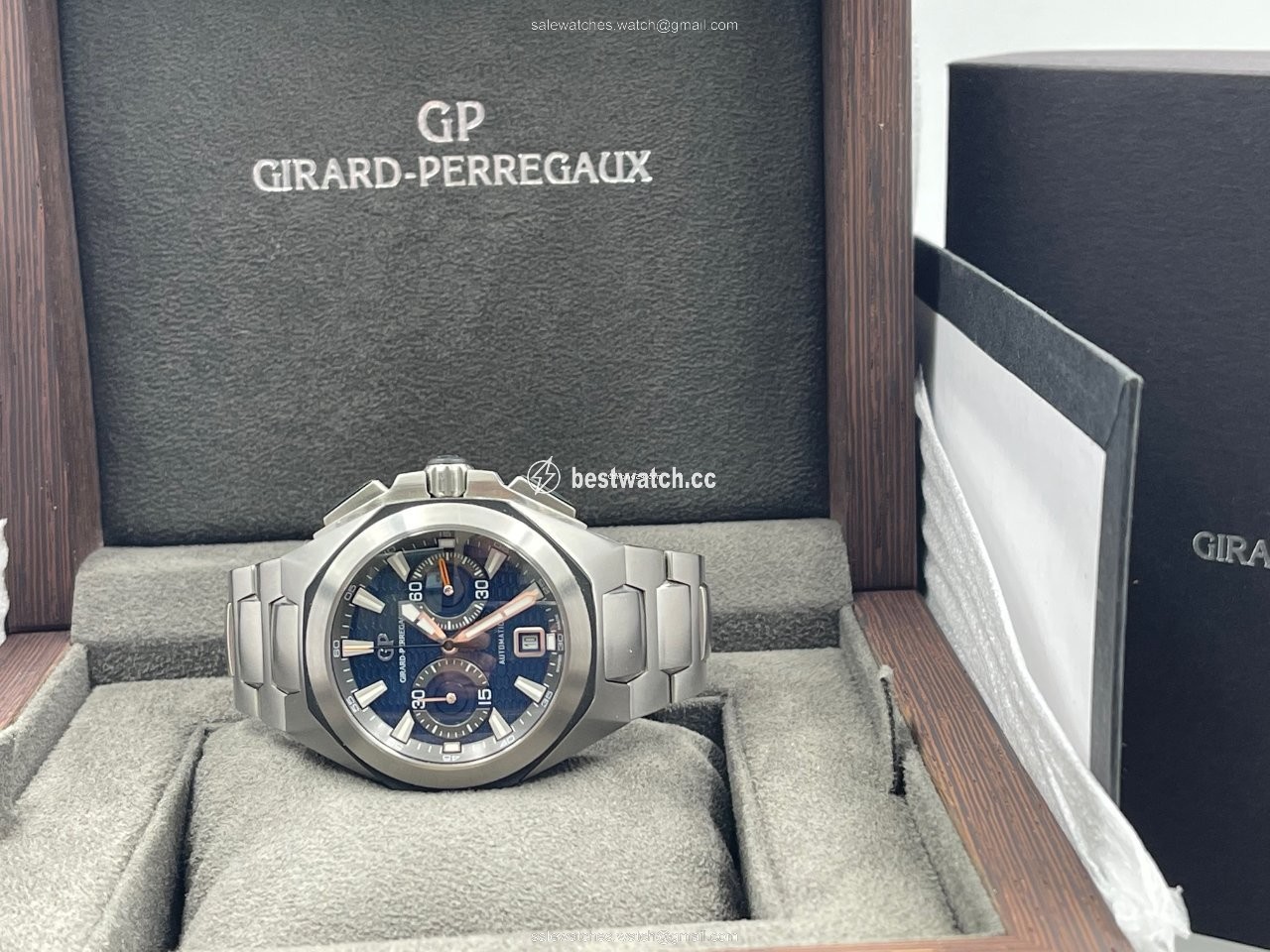 IMG_9086 Girard Perregaux Chrono Hawk Mens watch Unisex Automatic Steel 49970-11-431-11A 3