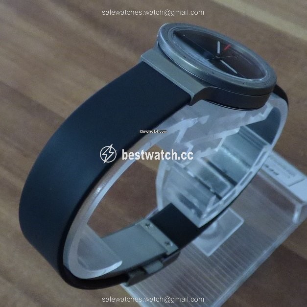 IMG_9086 IWC Porsche Design Womens watch Quartz Titanium 4530 3