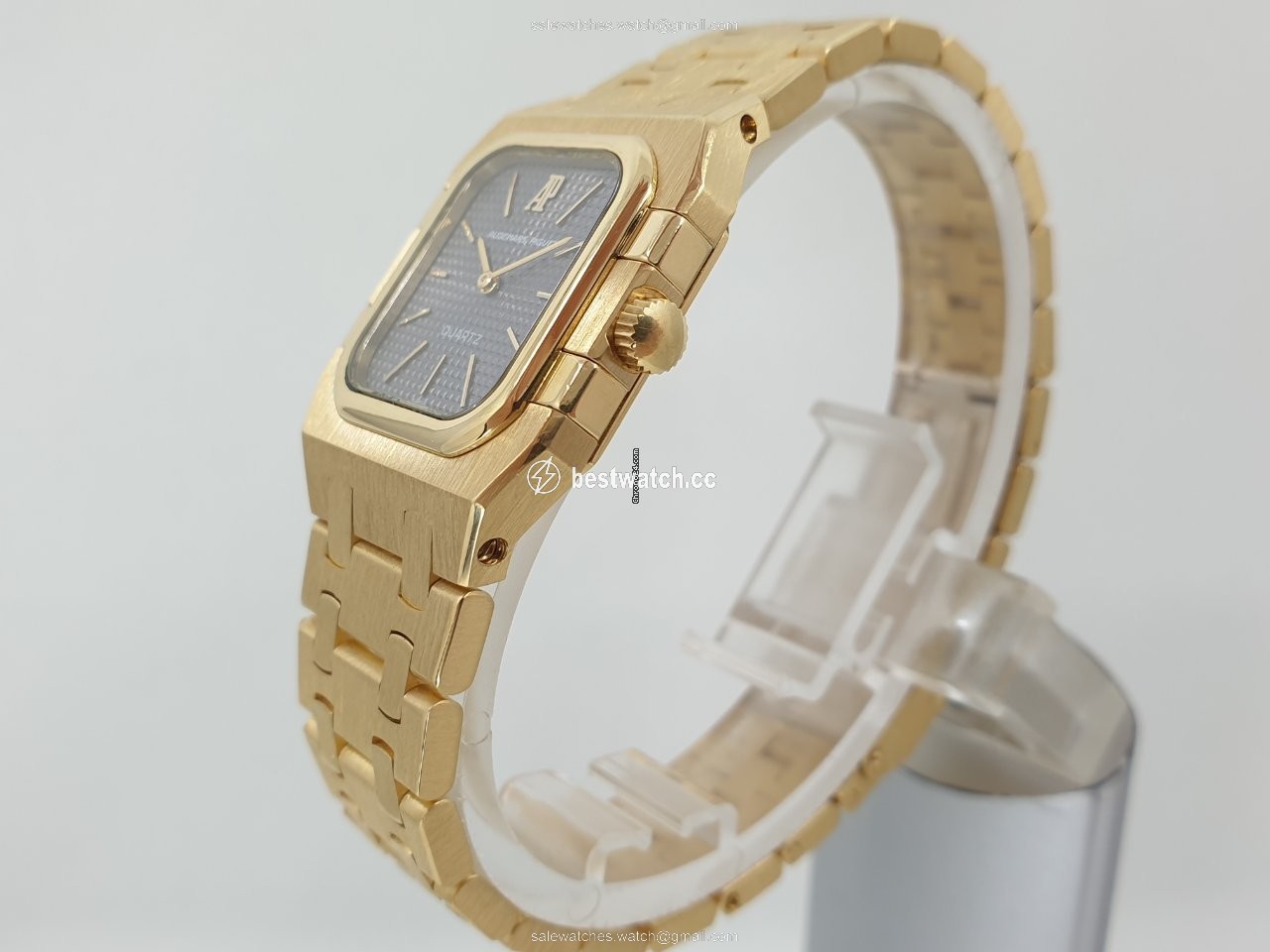 IMG_9086 Audemars Piguet Royal Oak Lady Womens watch Quartz Yellow gold 6010BA 3