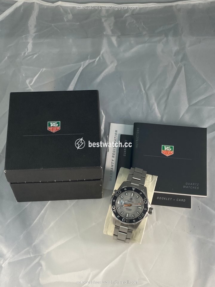 IMG_9086 TAG Heuer Aquaracer 500M Mens watch Unisex Steel WAJ2111.BA0870 3