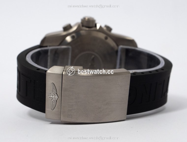 Breitling Cockpit B50 Mens watch Unisex Quartz Titanium EB501019 C904 3