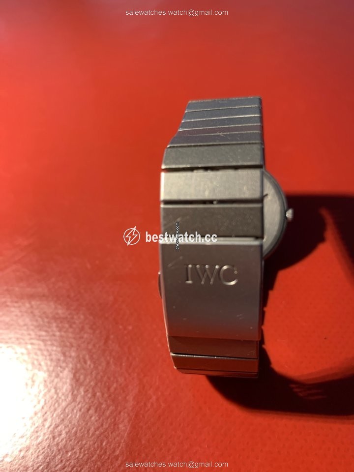 IMG_9086 IWC Porsche Design Mens watch Unisex Quartz Titanium IW3317 3
