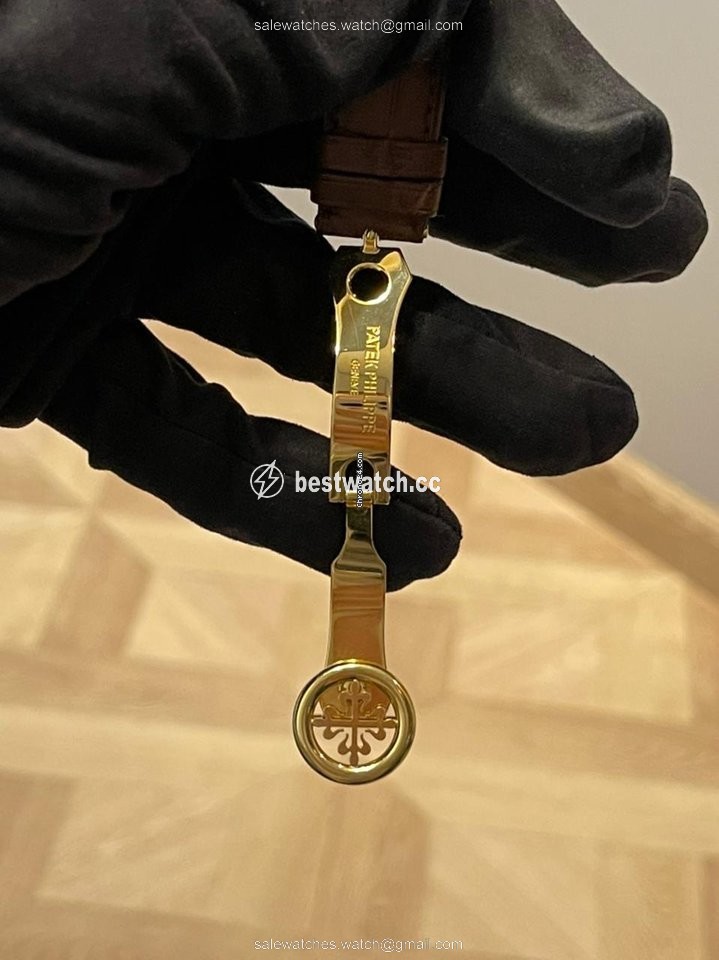 Patek Philippe Calatrava Mens watch Unisex Automatic Yellow gold 5153J-001 3