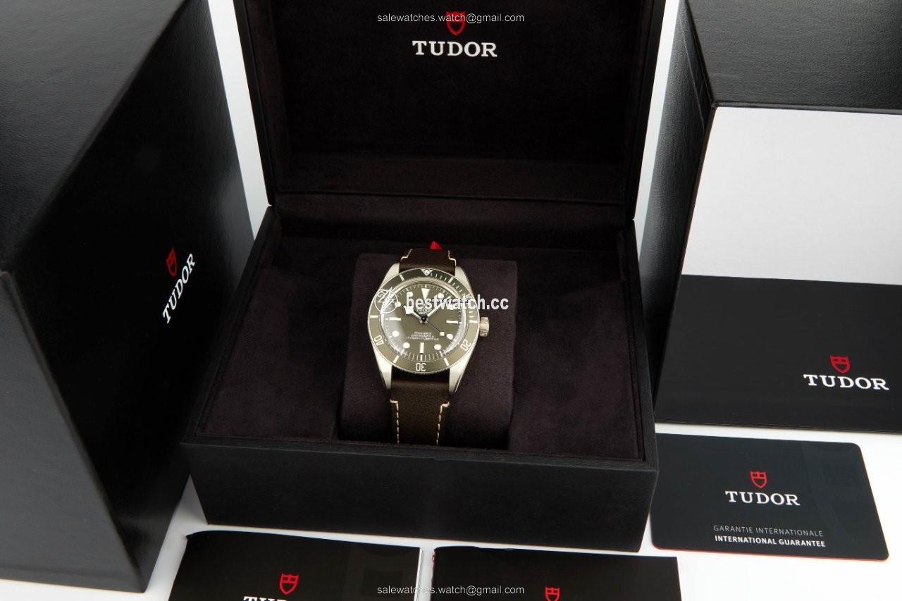 Tudor Black Bay Fifty-Eight Mens watch Unisex Automatic Silver 79010SG 3