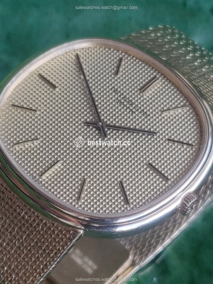 Patek Philippe Golden Ellipse Mens watch Unisex Automatic Yellow gold 3739 3