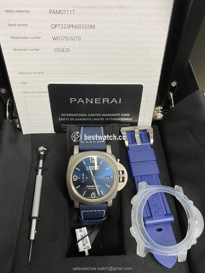 Panerai Luminor Marina Mens watch Unisex Automatic Titanium PAM 01117 3