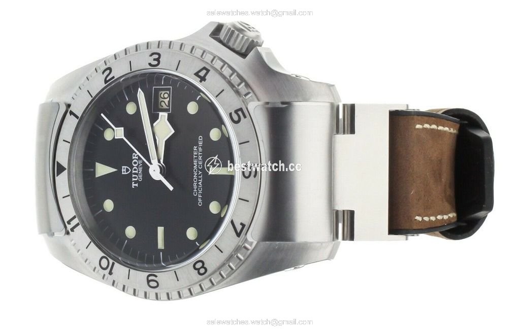 Tudor Black Bay Steel Mens watch Unisex Automatic Steel M70150 3