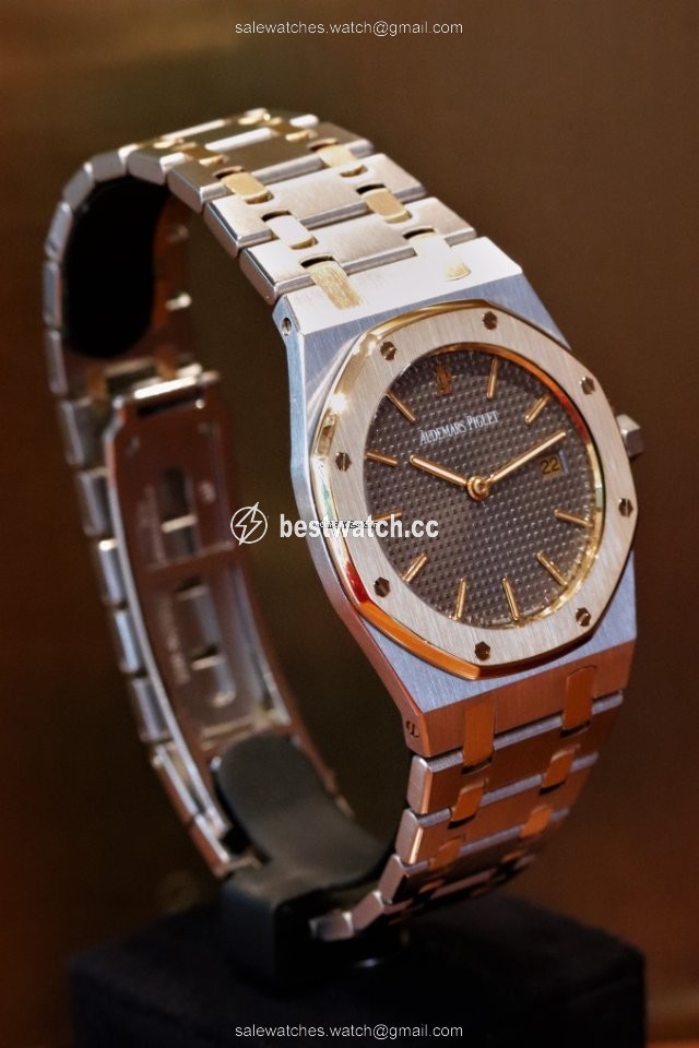 Audemars Piguet Royal Oak Mens watch Unisex Quartz Gold Steel 56175SA.O.0789SA.01 3