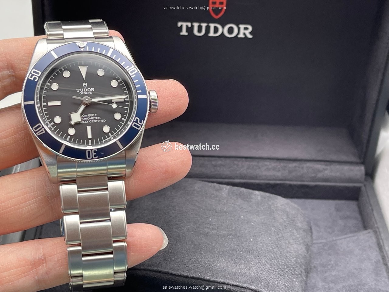 IMG_9086 Tudor Black Bay Mens watch Unisex Automatic Steel 79230B 3