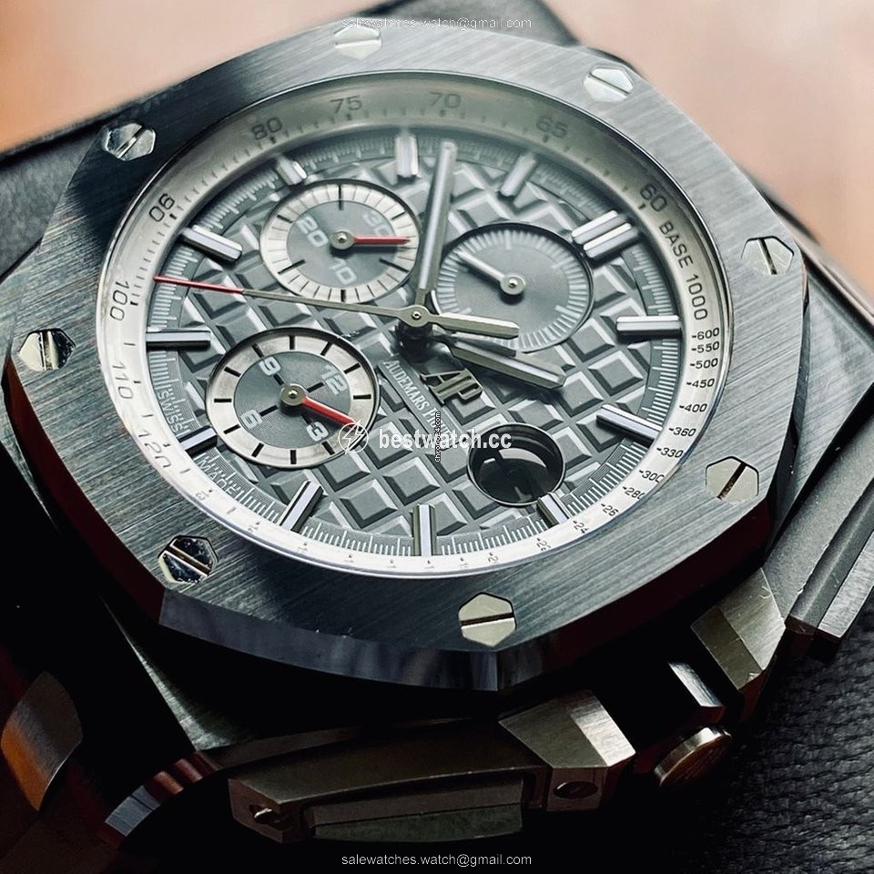 IMG_9086 Audemars Piguet Royal Oak Offshore Chronograph Mens watch Unisex Automatic Ceramic 26405CE.OO.A002CA.01 3