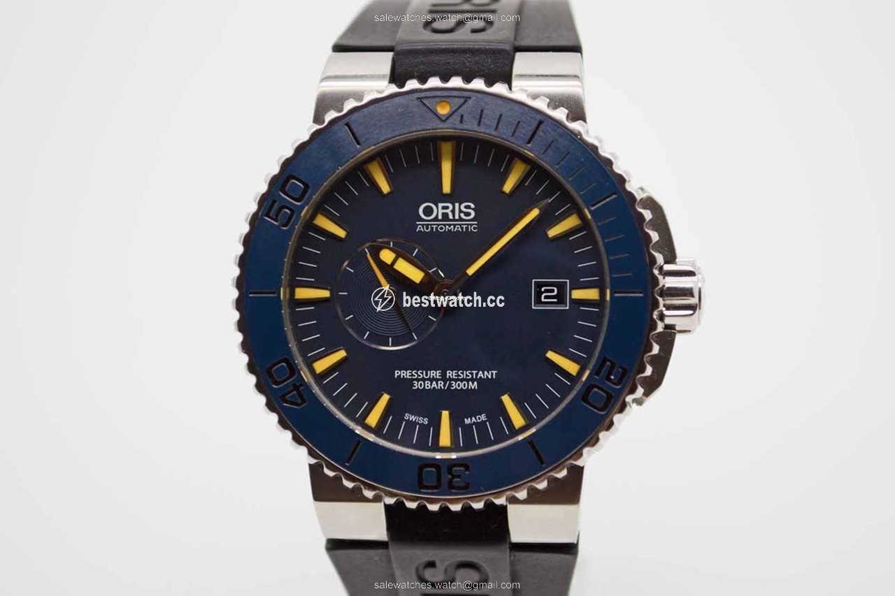 Oris Aquis Mens watch Unisex Automatic Titanium 01 643 7654 7185 3