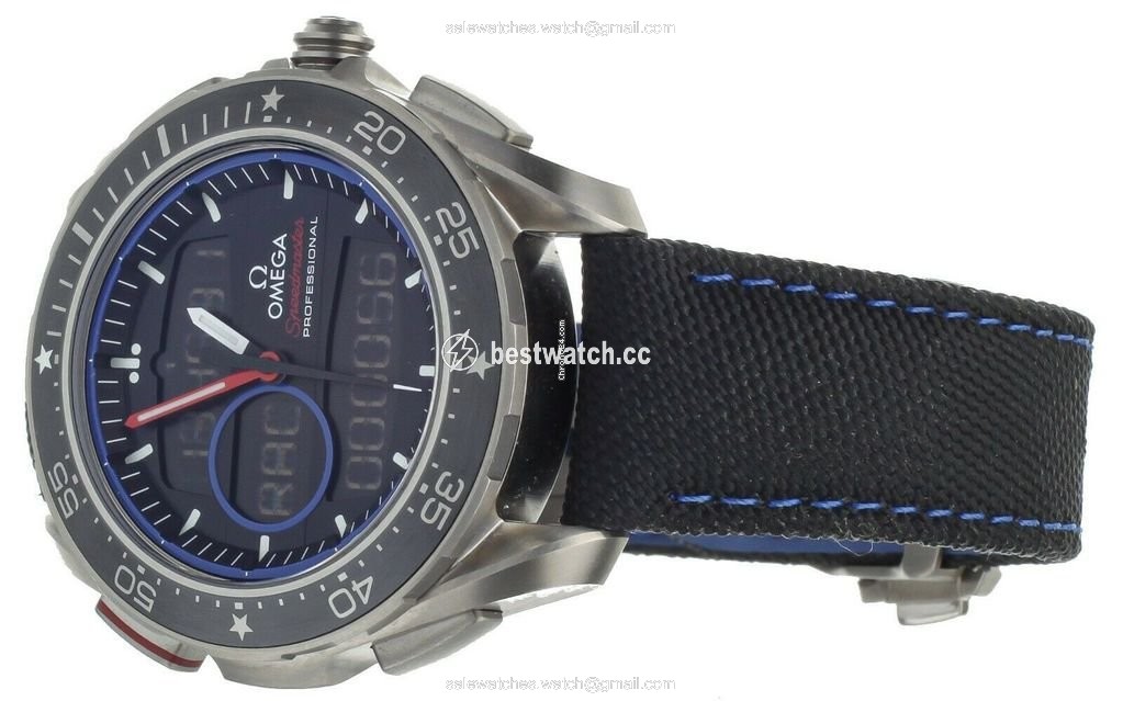Omega Speedmaster Skywalker X-33 Womens watch Automatic Titanium 31892457901001 3