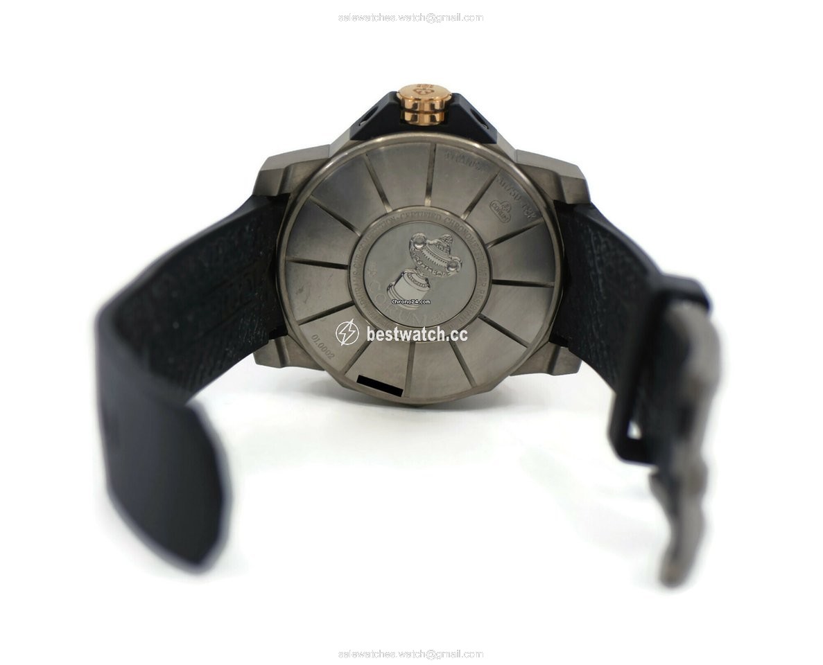 IMG_9086 Corum Admirals Cup Competition 48 Mens watch Unisex Automatic Titanium 947.931.05 3