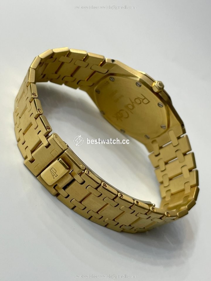 IMG_9086 Audemars Piguet Royal Oak Mens watch Unisex Quartz Yellow gold 56175BA 3