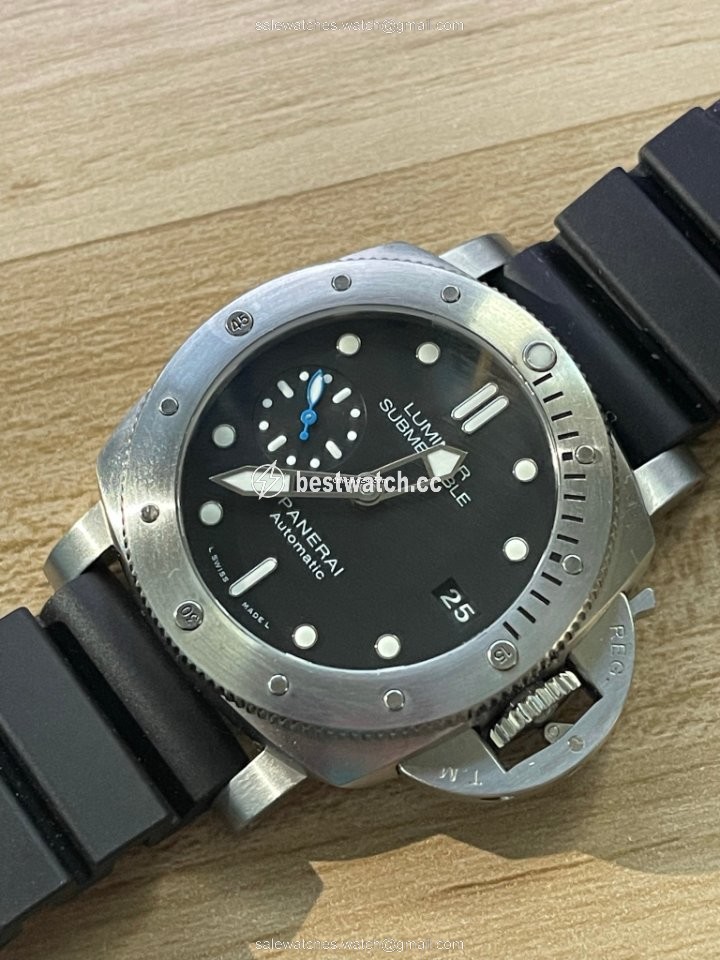 IMG_9086 Panerai Luminor Submersible 1950 3 Days Automatic Mens watch Unisex Automatic Steel PAM 00682 3