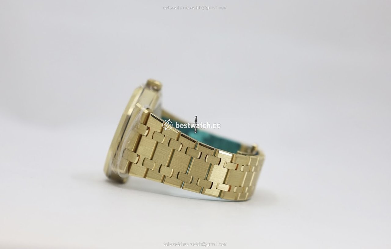 Audemars Piguet Royal Oak Selfwinding Womens watch Automatic Yellow gold 15450BA.OO.1256BA.02 3