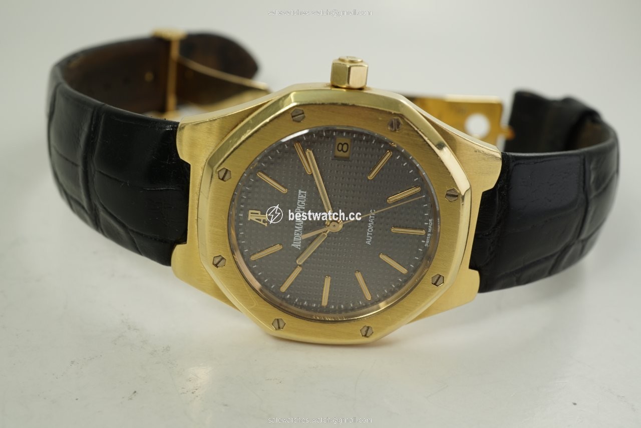 Audemars Piguet Royal Oak Mens watch Unisex Automatic Yellow gold 14800BA 3