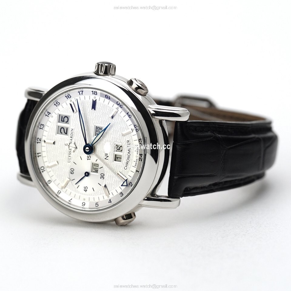 Ulysse Nardin GMT + - Perpetual Mens watch Unisex Automatic Platinum 329-80 3