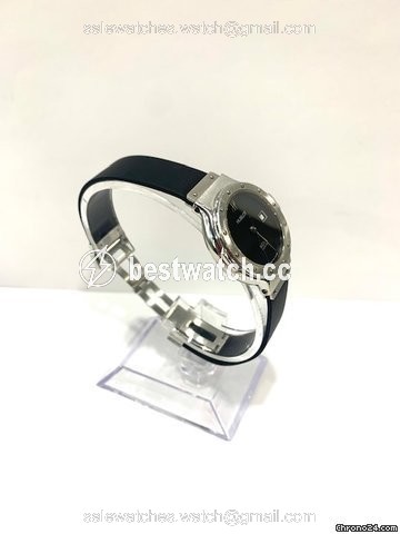 IMG_9086 Hublot Classic Womens watch Quartz Steel 1393.1 3