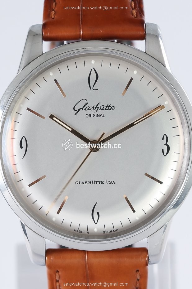 IMG_9086 Glashutte Original Sixties Mens watch Unisex Automatic Steel 39-52-01-02-04 3