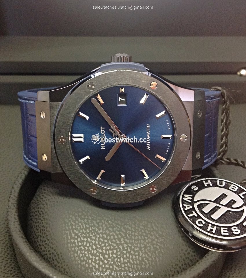 IMG_9086 Hublot Classic Fusion Blue Mens watch Unisex Automatic Ceramic 511.CM.7170.LR 3