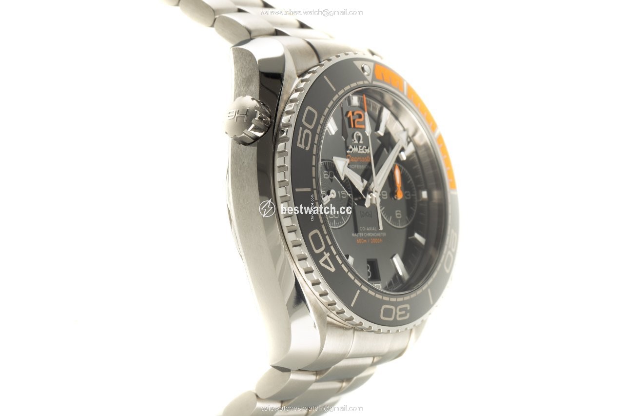 IMG_9086 Omega Seamaster Planet Ocean Chronograph Mens watch Unisex Automatic Steel 215.30.46.51.01.002 3