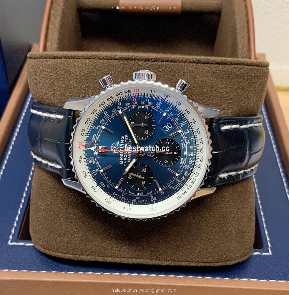 Breitling Navitimer 1 B01 Chronograph 43 Mens watch Unisex Automatic Steel AB0121211C1P1 3