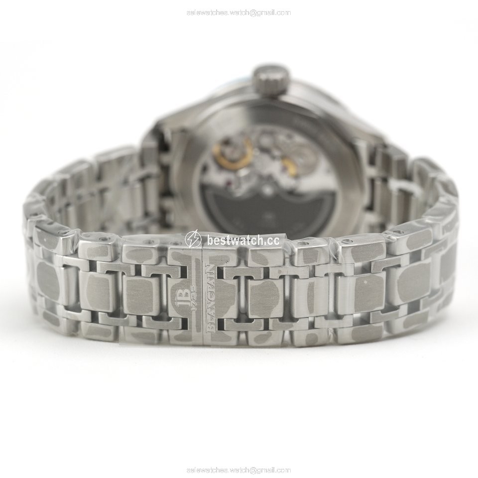 Blancpain Fifty Fathoms Bathyscaphe Mens watch Unisex Automatic Steel 5000-1110-70B 3