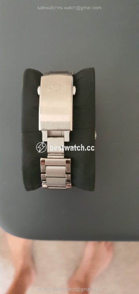 IMG_9086 Oris Aquis Titanium Date Mens watch Unisex Automatic Titanium 01 733 7730 7153-07 8 24 15PEB 3