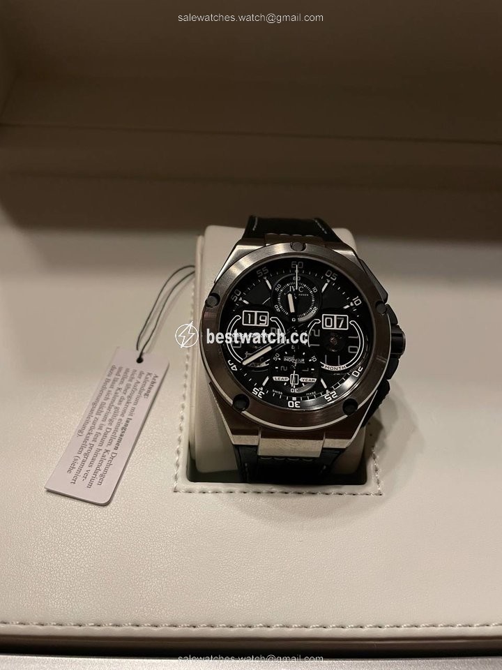 IMG_9086 IWC Ingenieur Perpetual Calendar Digital Date-Month Mens watch Unisex Automatic Titanium IW379201 3