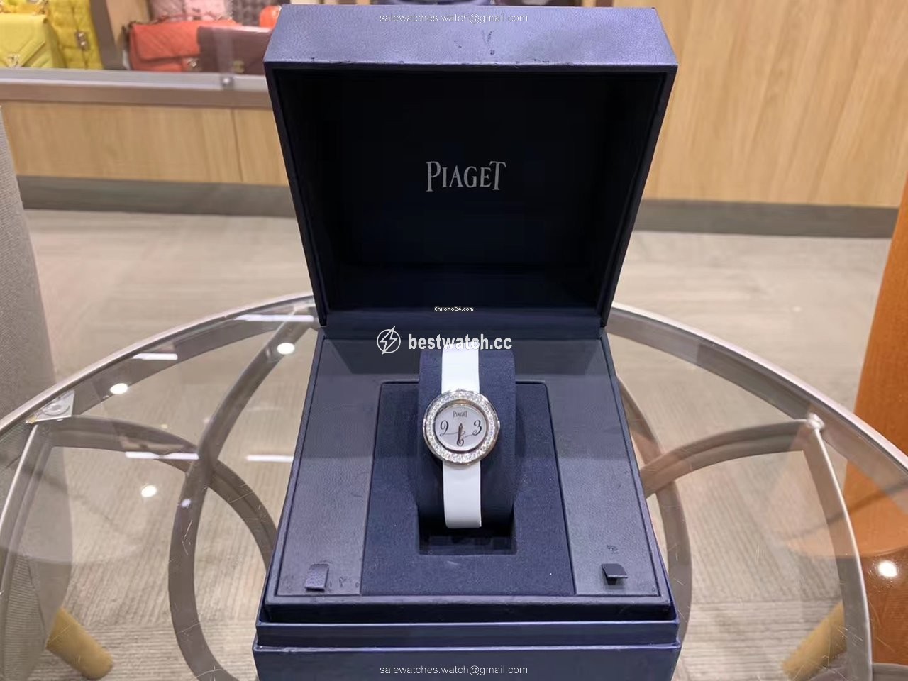 IMG_9086 Piaget Womens watch Quartz White gold G0A32087 3