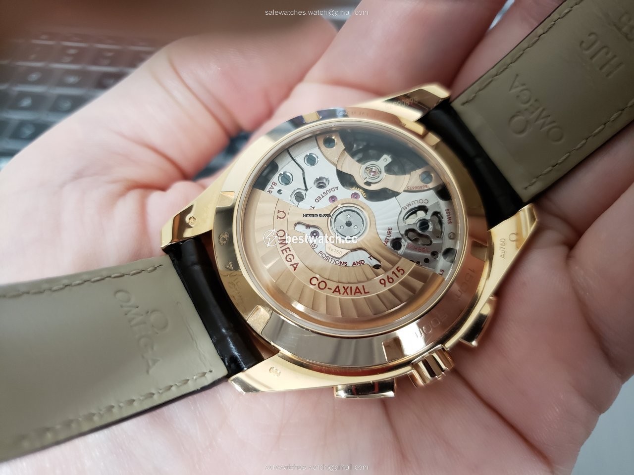 Omega Seamaster Aqua Terra Mens watch Unisex Automatic Rose gold 231.53.43.52.02.001 3