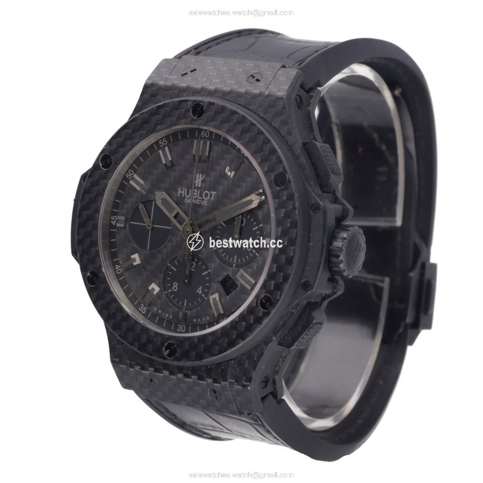IMG_9086 Hublot Big Bang 44 mm Mens watch Unisex Automatic Carbon 301.QX.1740.GR 3