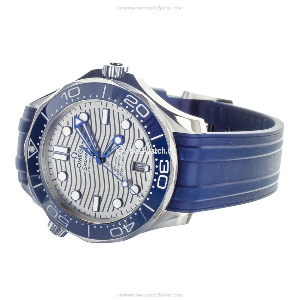 Omega Seamaster Mens watch Unisex Automatic Steel 310.32.42.20.06.001 3