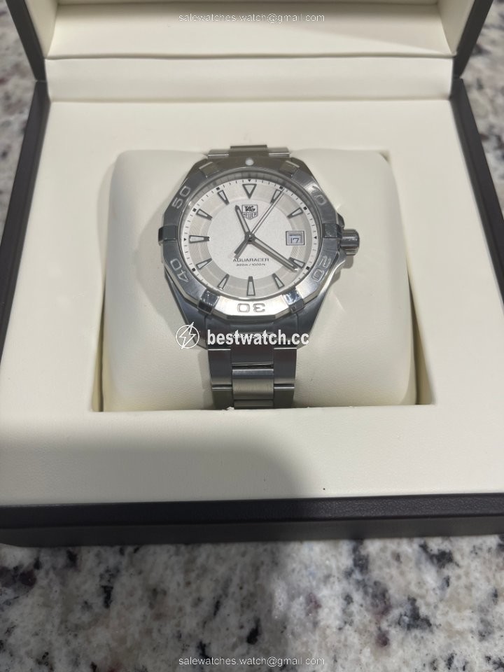IMG_9086 TAG Heuer Aquaracer 300M Mens watch Unisex Quartz Steel WAY1111.BA0928 3