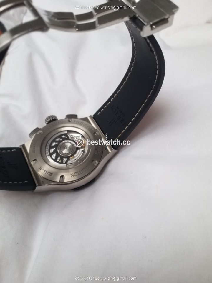 Hublot Classic Fusion Racing Grey Mens watch Unisex Automatic Titanium 521.NX.7070.LR 3