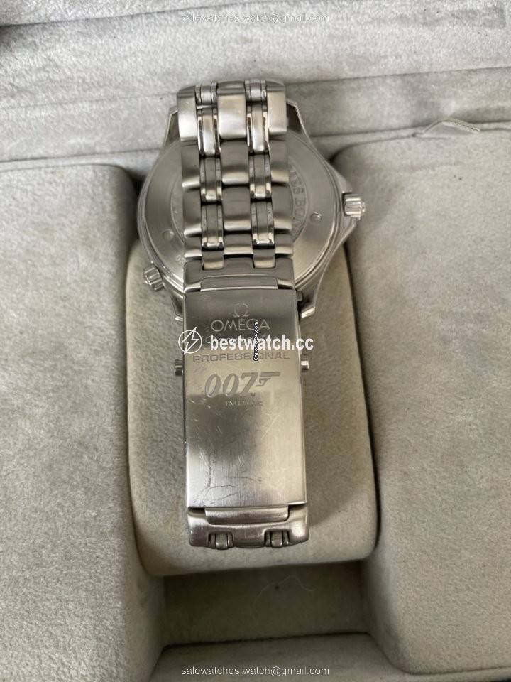 IMG_9086 Omega Seamaster Diver 300 M Mens watch Unisex Automatic Steel 25378000 3