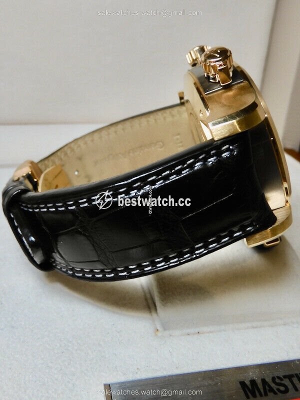 Jaeger-LeCoultre Master Compressor Extreme W-Alarm Automatic Rose gold Q177244V 3