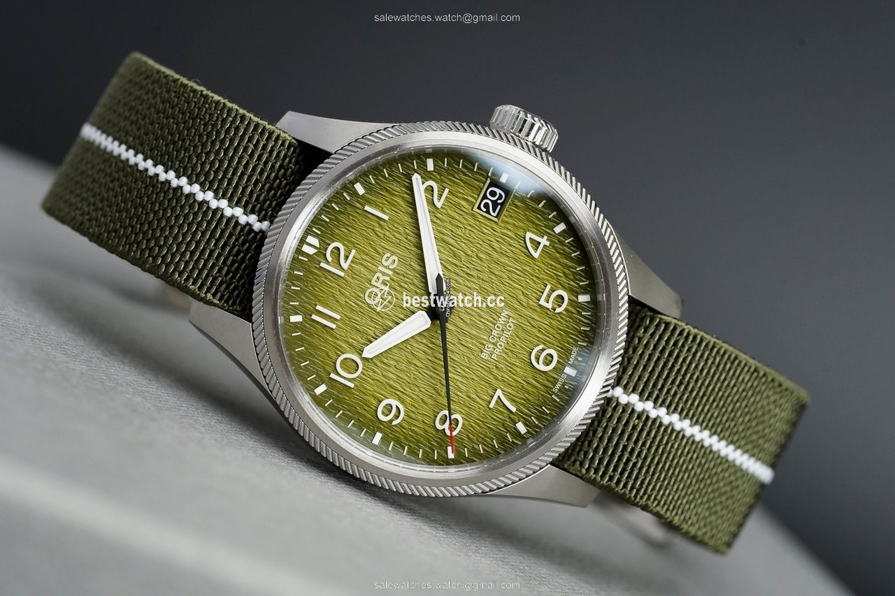 IMG_9086 Oris Big Crown ProPilot Mens watch Unisex Automatic Steel 01 751 7761 4187-Set 3