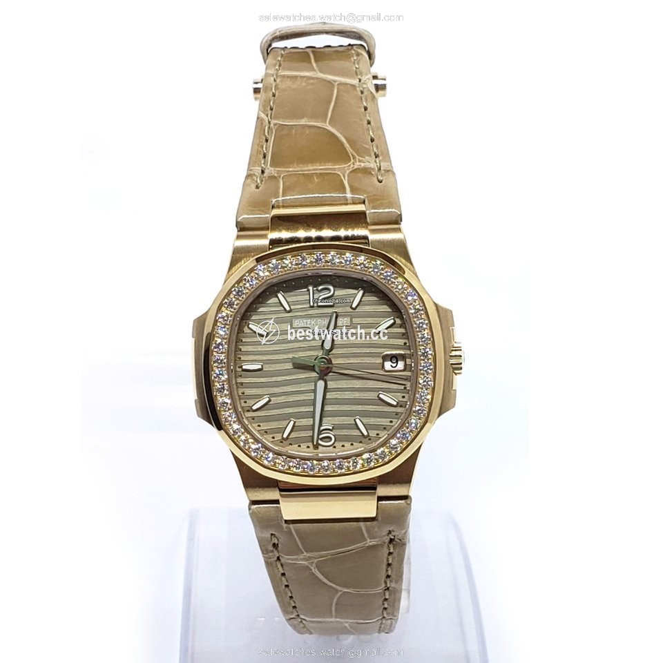 IMG_9086 Patek Philippe Nautilus Womens watch Quartz Rose gold 7010R-012 3