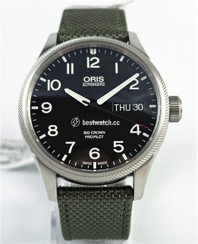 IMG_9086 Oris Big Crown ProPilot Day Date Mens watch Unisex Automatic Steel 01 752 7698 4164 3