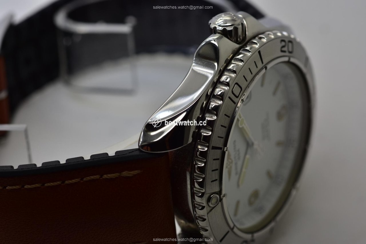 IMG_9086 Breitling Quartz Steel A58605 3