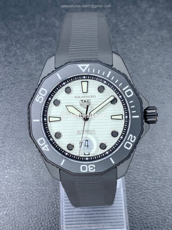 IMG_9086 TAG Heuer Aquaracer 300M Mens watch Unisex Automatic Steel WBP201D.FT6197 3