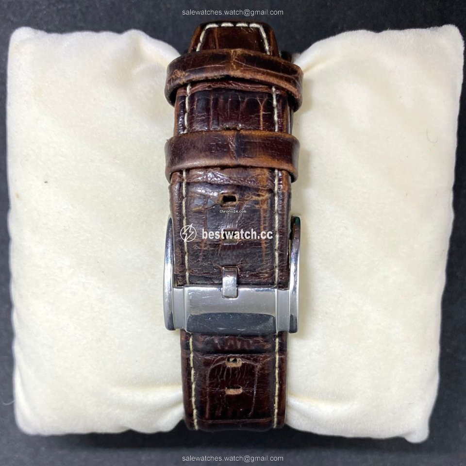 Tissot V8 Mens watch Unisex Quartz Steel T106.417.16.262.00 3