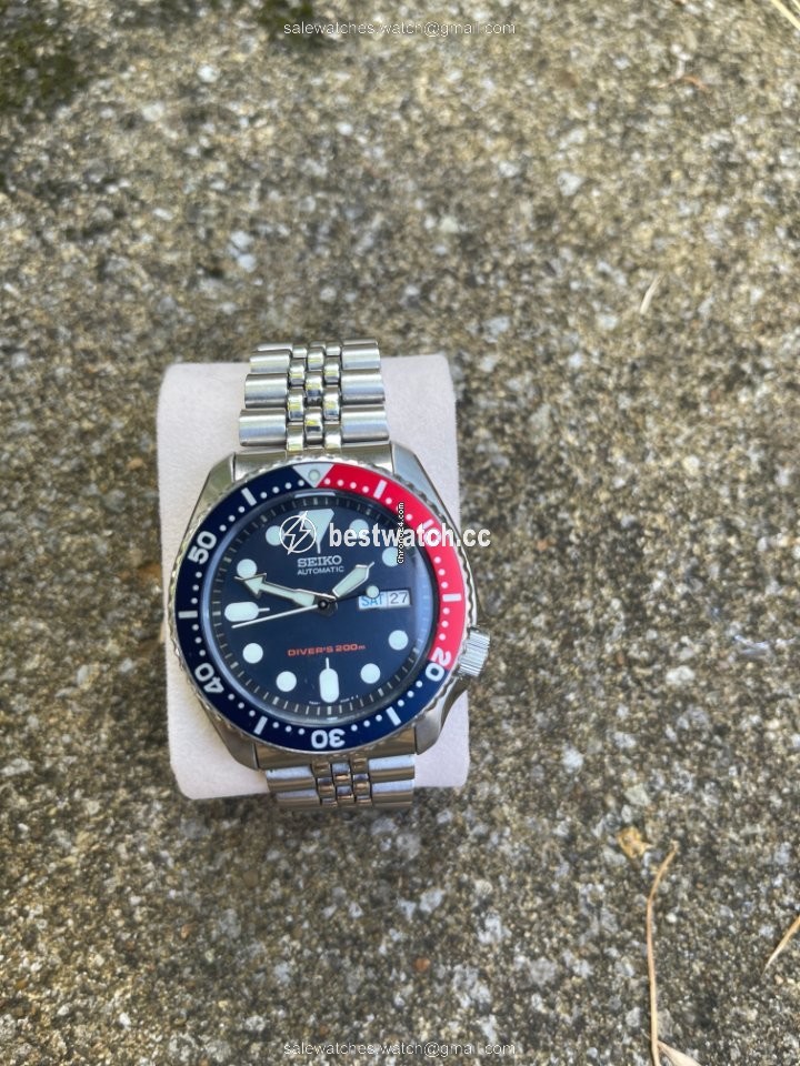 Seiko Mens watch Unisex Automatic Steel SKX007K2 3