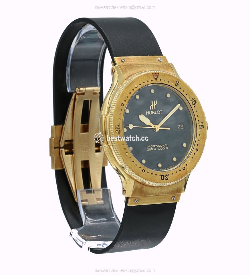IMG_9086 Hublot Mens watch Unisex Automatic Yellow gold 1553.3 3