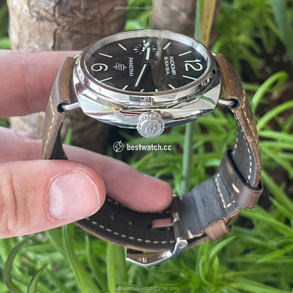 IMG_9086 Panerai Radiomir Black Seal Mens watch Unisex Manual winding Steel PAM 00380 3