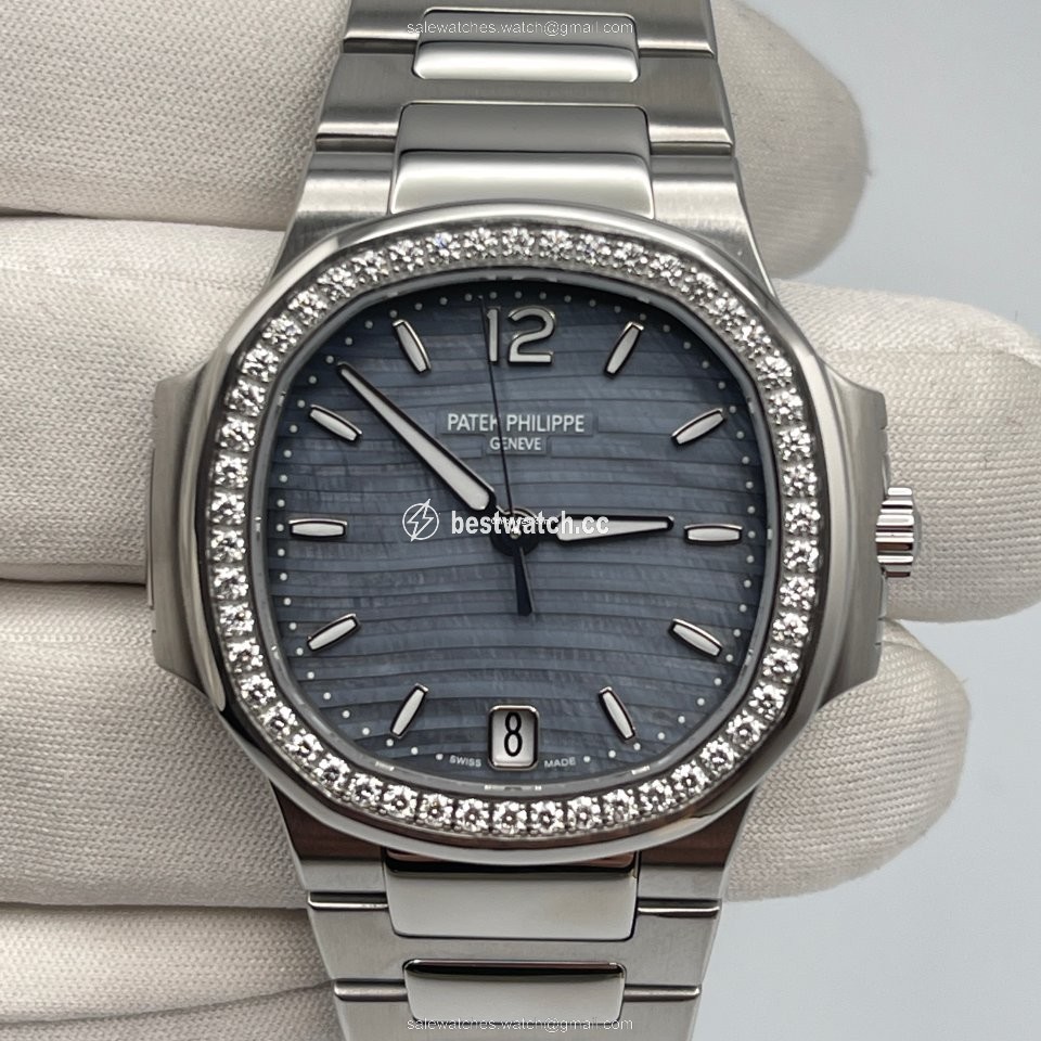 IMG_9086 Patek Philippe Nautilus Womens watch Automatic Steel 7018 1A-010 3