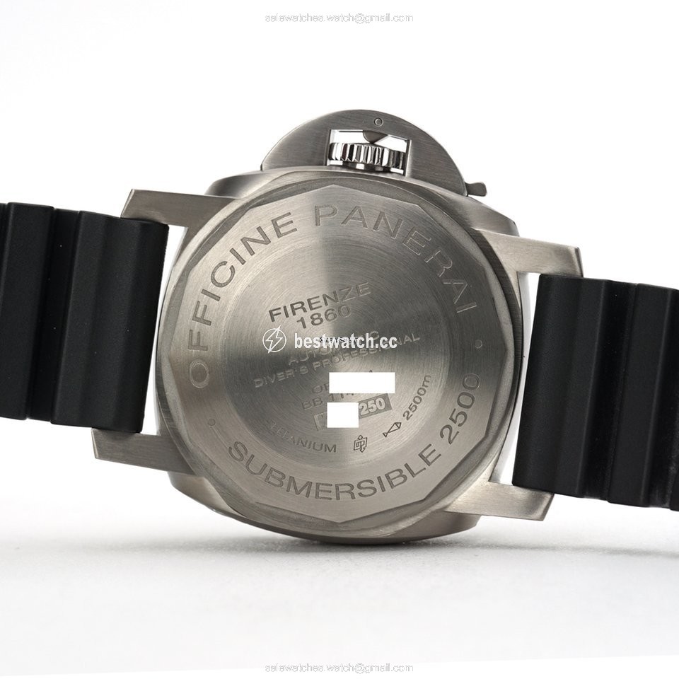IMG_9086 Panerai Special Editions Mens watch Unisex Automatic Titanium PAM 00285 3