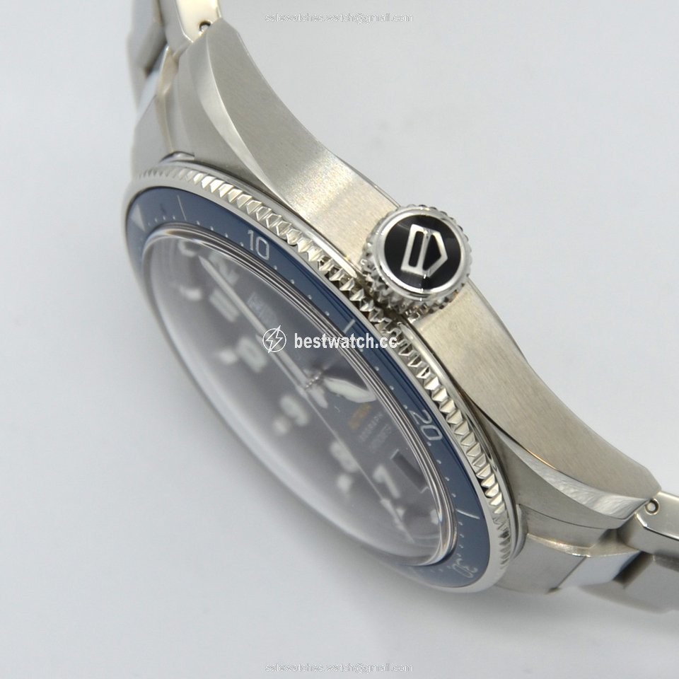 IMG_9086 TAG Heuer Autavia Mens watch Unisex Automatic Steel WBE5112.EB0173 3
